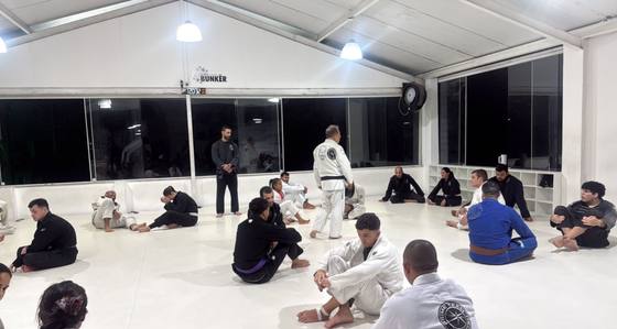 Turma reunida no treino da noite