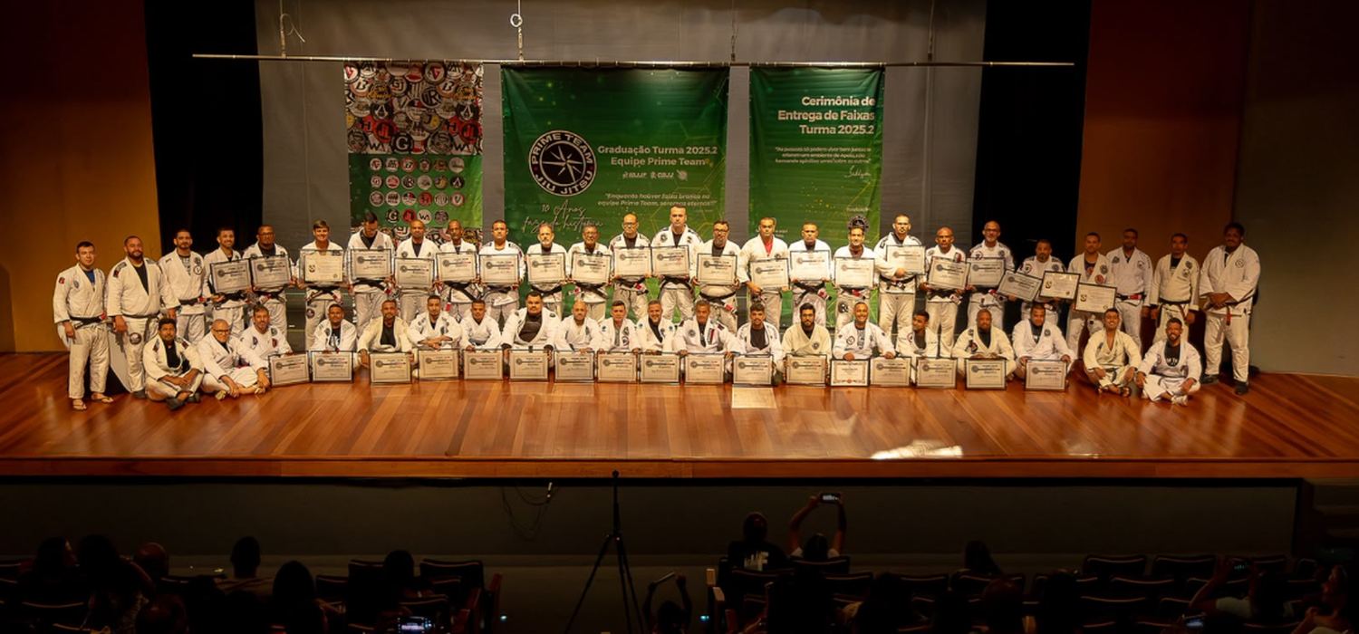 Equipe do Espaço Bunkër na cerimônia de graduação